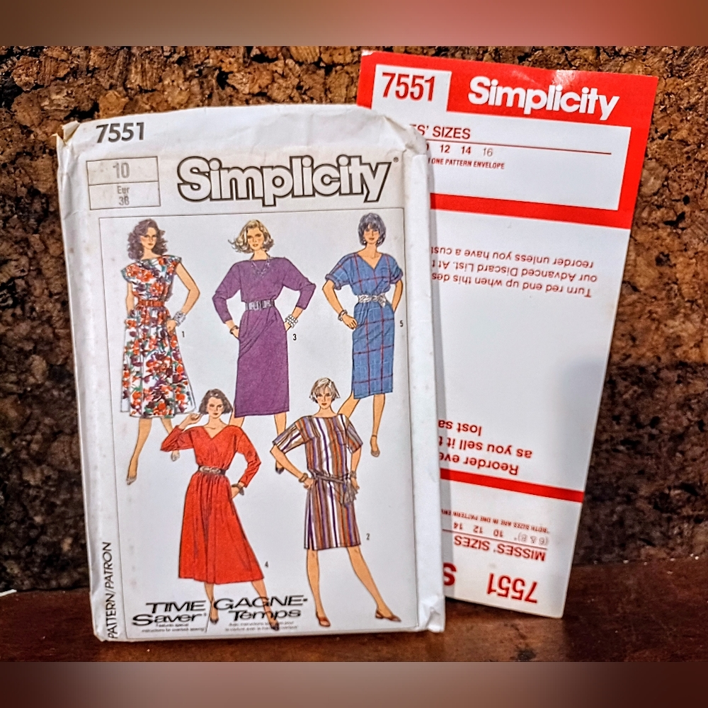 Vintage Simplicity #7551 Sewing Pattern/ Uncut